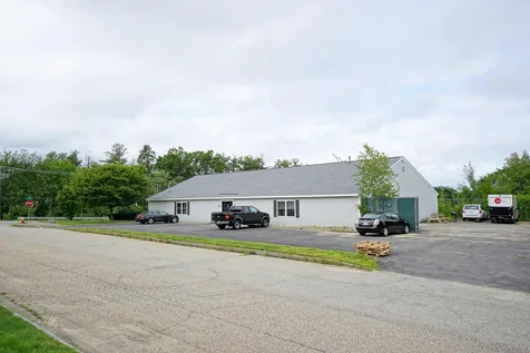 542 Harvey Road Manchester NH 03103