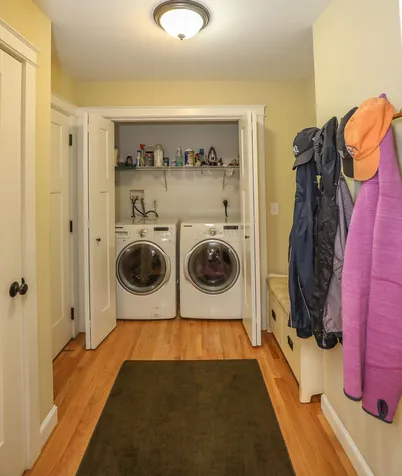 16 Honeycomb Way Newmarket NH 03857