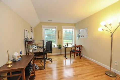 16 Honeycomb Way Newmarket NH 03857