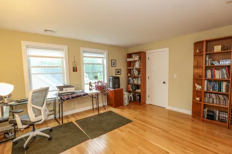 16 Honeycomb Way Newmarket NH 03857