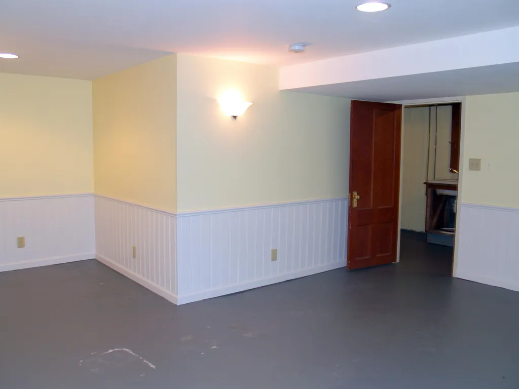 14 Swan Avenue Bedford NH 03110