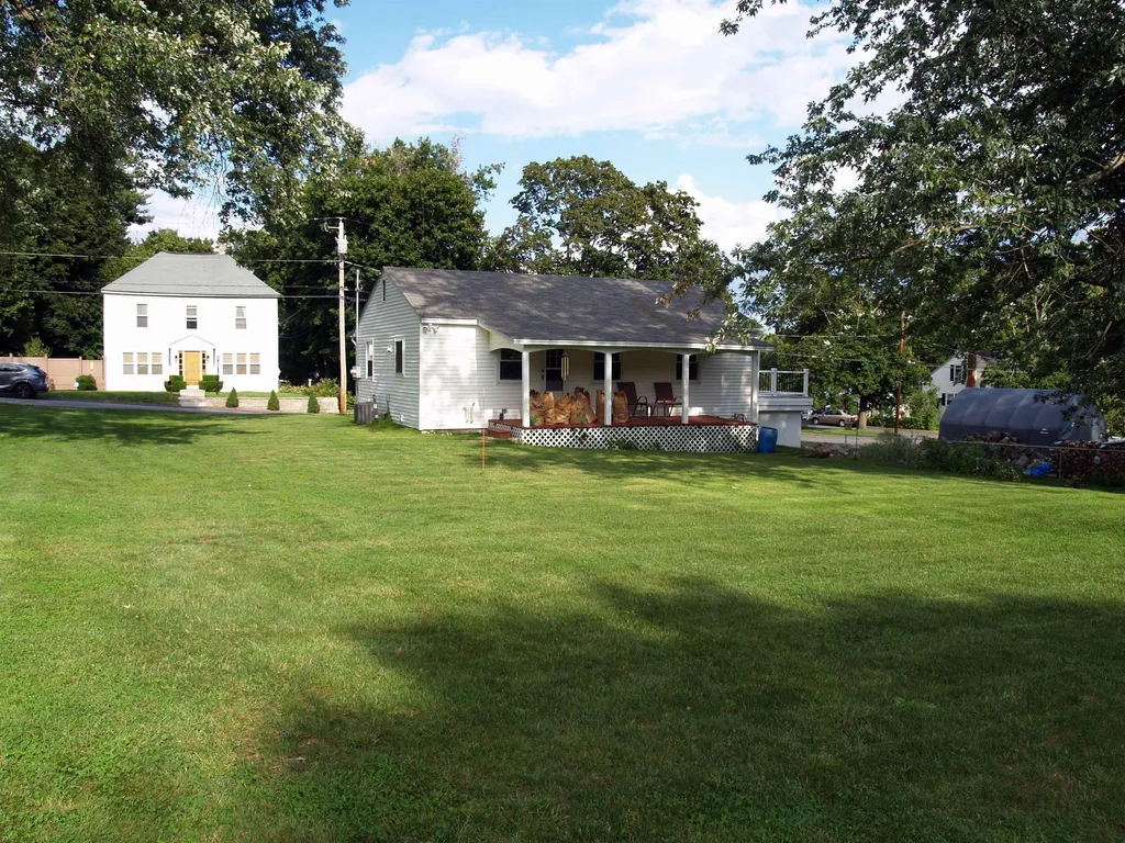 14 Swan Avenue Bedford NH 03110
