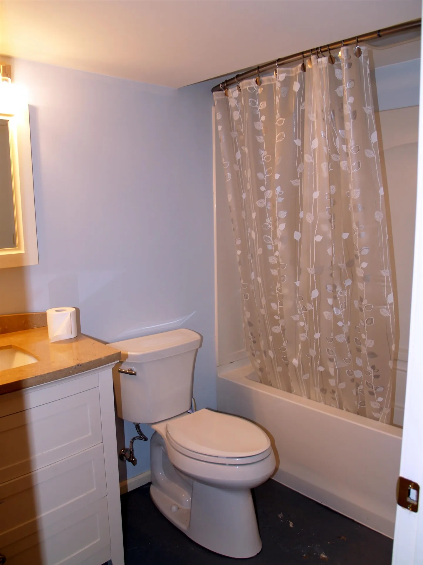 14 Swan Avenue Bedford NH 03110