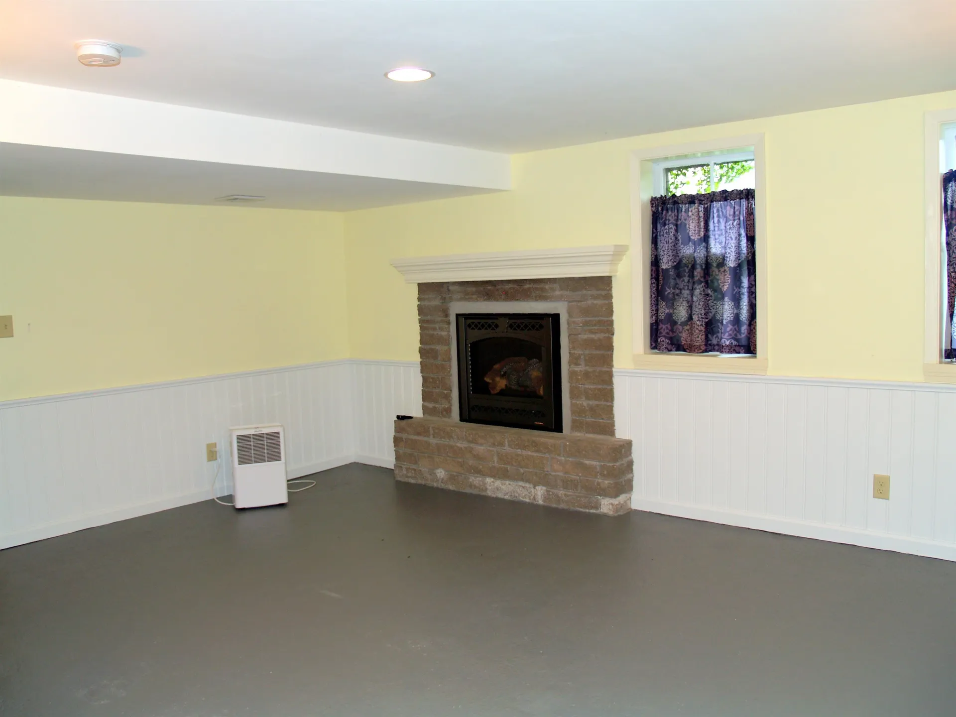 14 Swan Avenue Bedford NH 03110