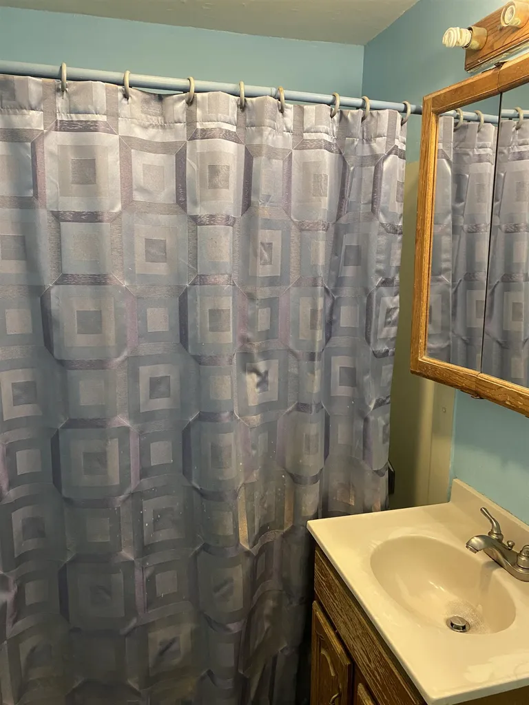 36 E Diane Drive Keene NH 03431