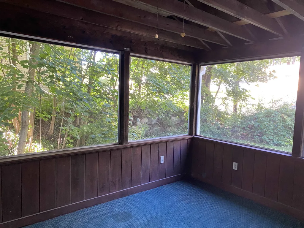 36 E Diane Drive Keene NH 03431