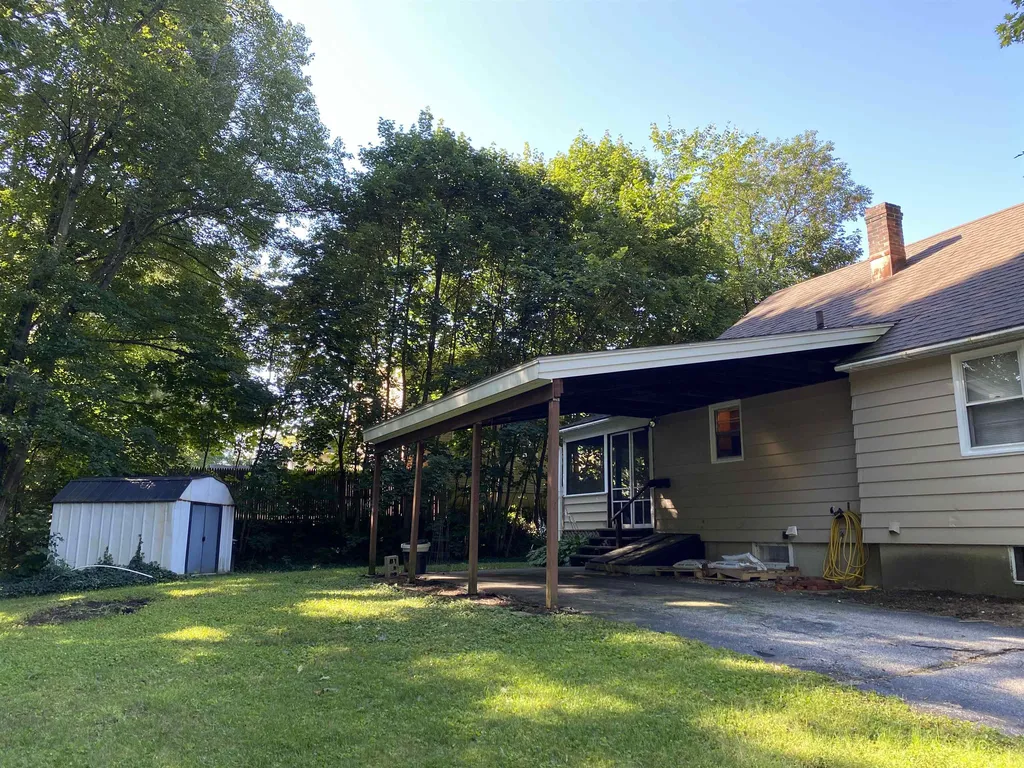 36 E Diane Drive Keene NH 03431