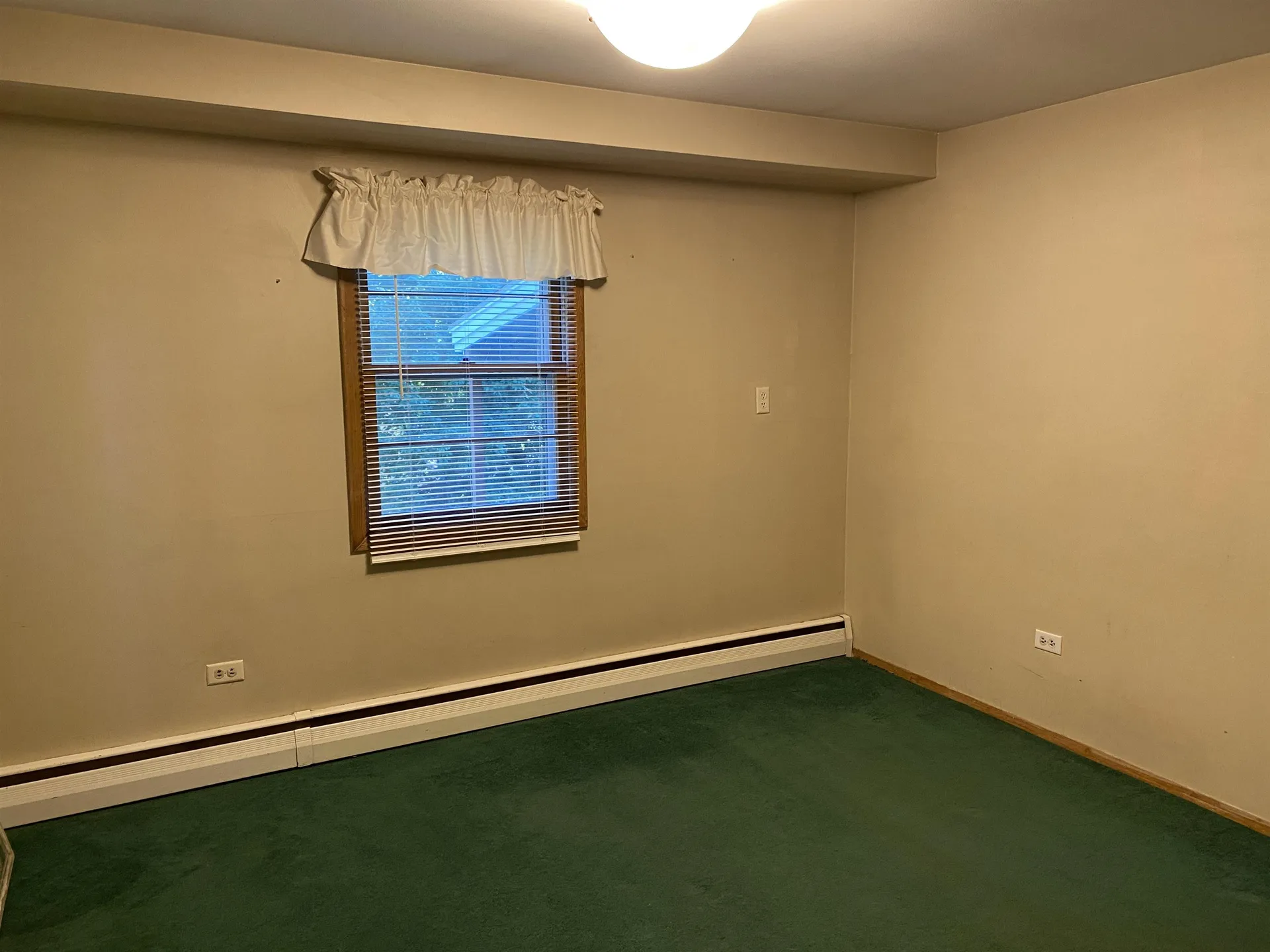 36 E Diane Drive Keene NH 03431