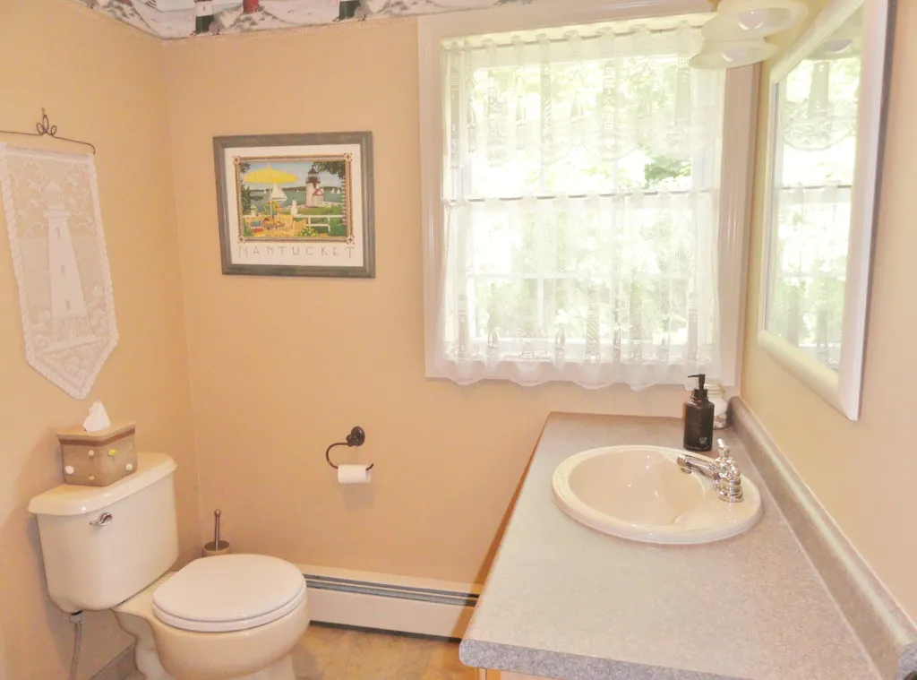 33 Heather Lane Concord NH 03301
