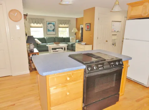 33 Heather Lane Concord NH 03301