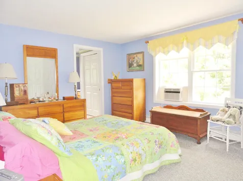 33 Heather Lane Concord NH 03301