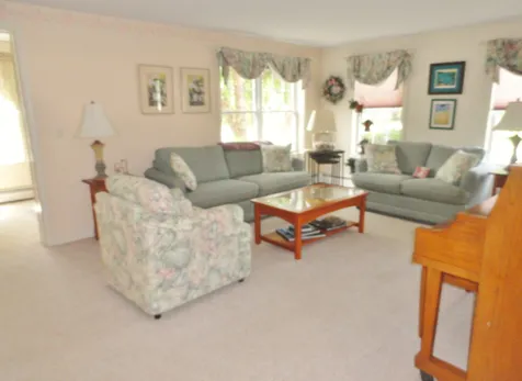 33 Heather Lane Concord NH 03301