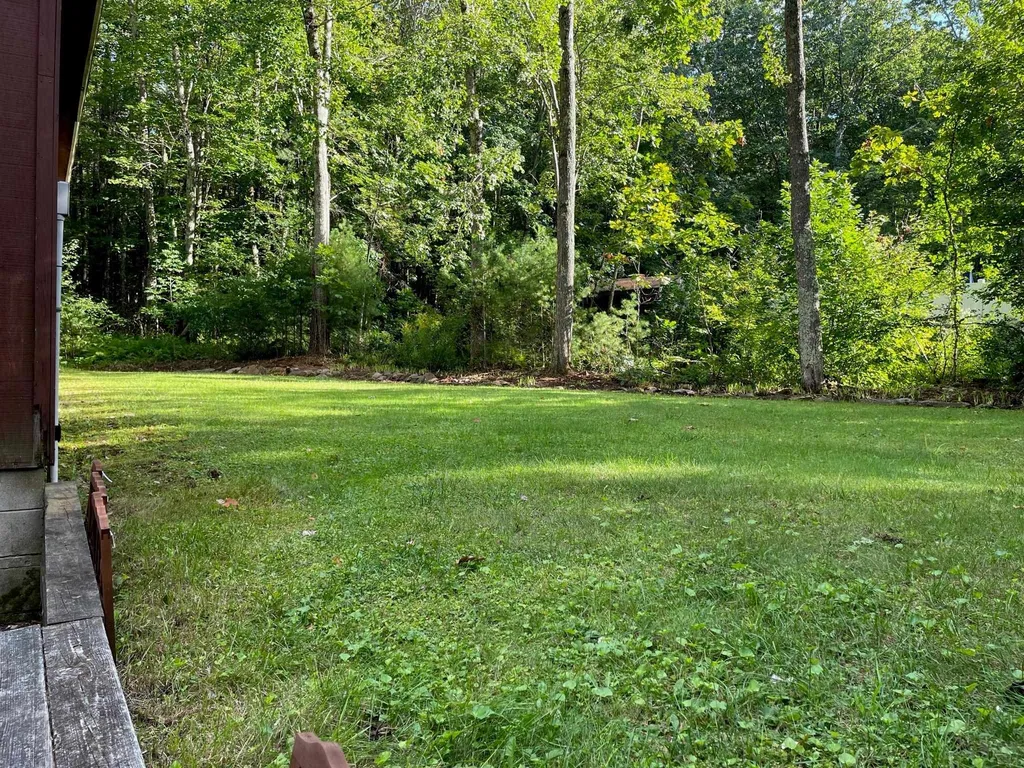 21 Hillcrest Drive Rochester NH 03867