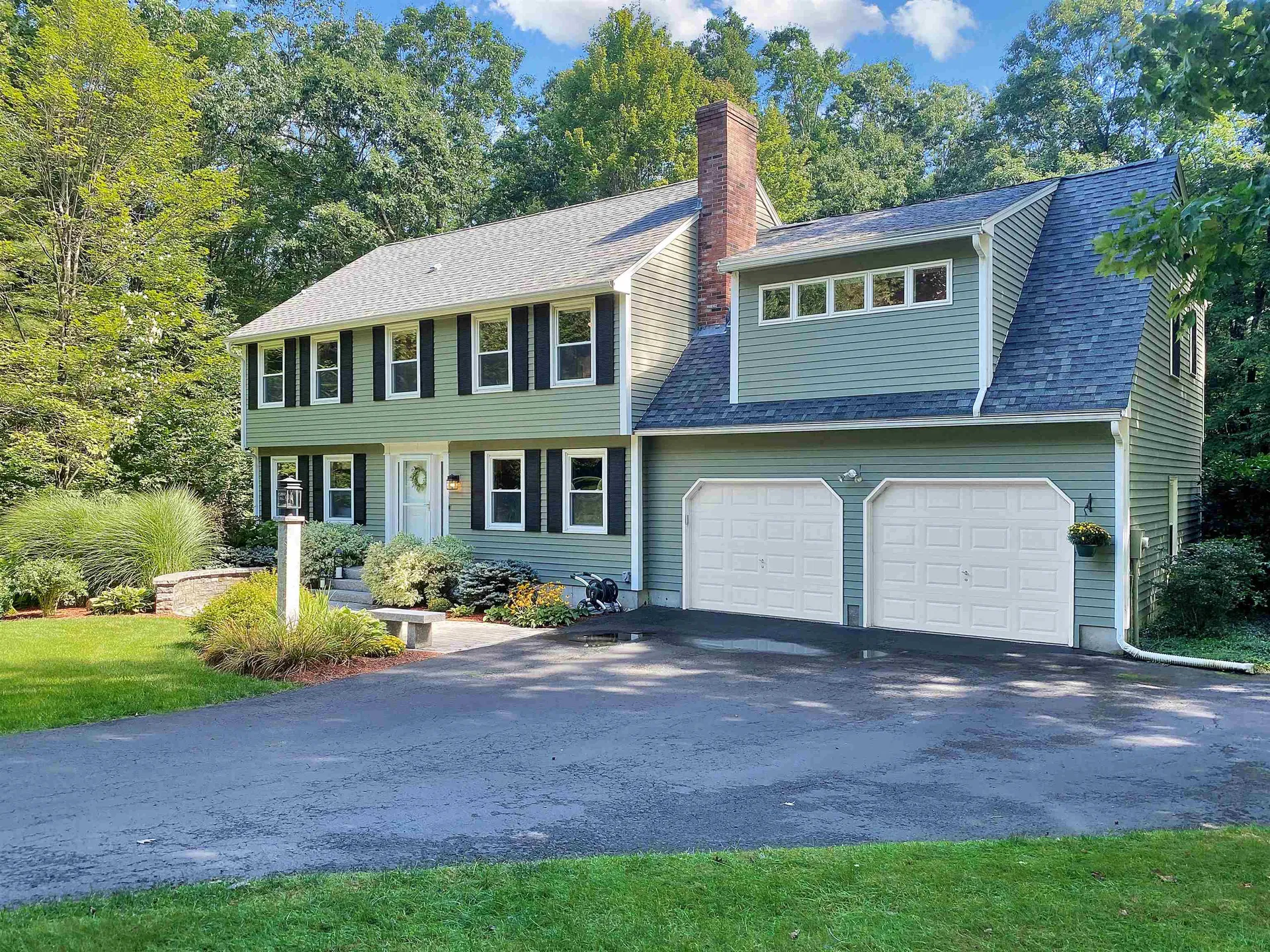 11 Windsor Drive Merrimack NH 03054