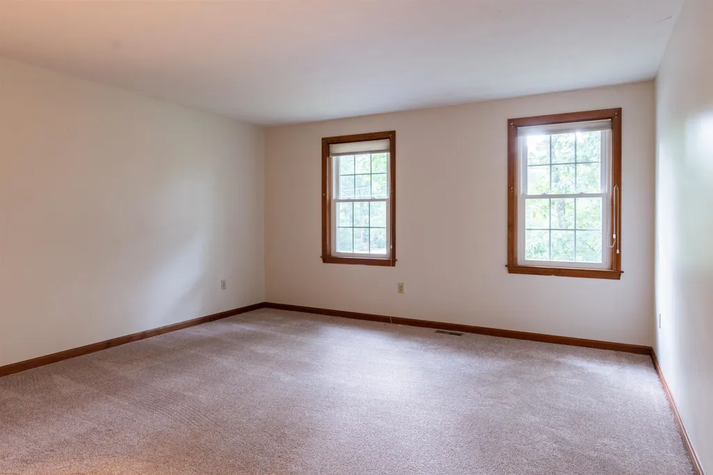 144 Coburn Avenue Nashua NH 03063