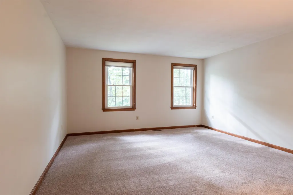 144 Coburn Avenue Nashua NH 03063