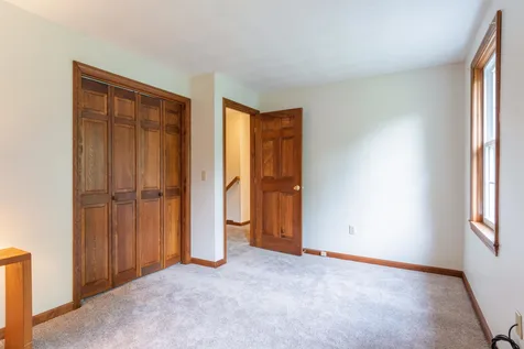 144 Coburn Avenue Nashua NH 03063