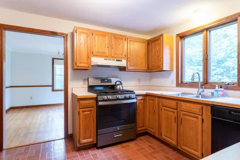 144 Coburn Avenue Nashua NH 03063