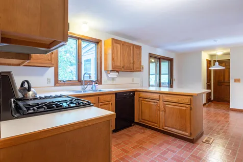 144 Coburn Avenue Nashua NH 03063