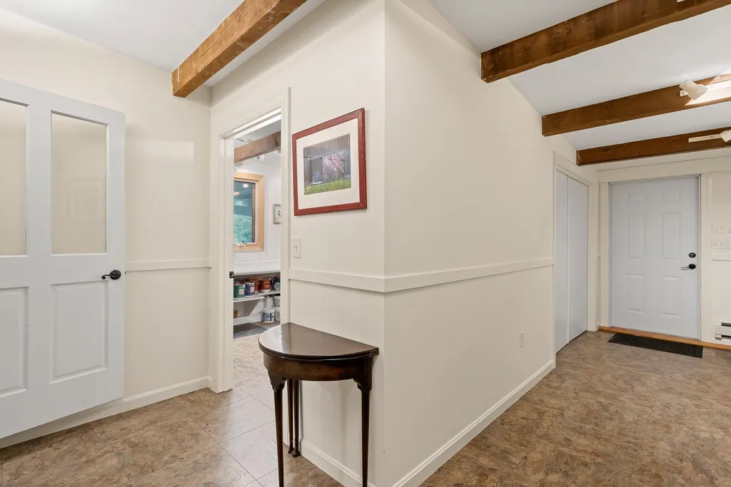 39d Kaufmann Drive Peterborough NH 03458