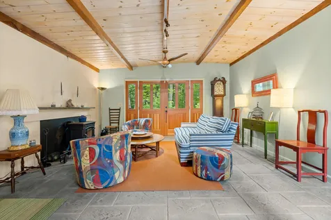 39d Kaufmann Drive Peterborough NH 03458