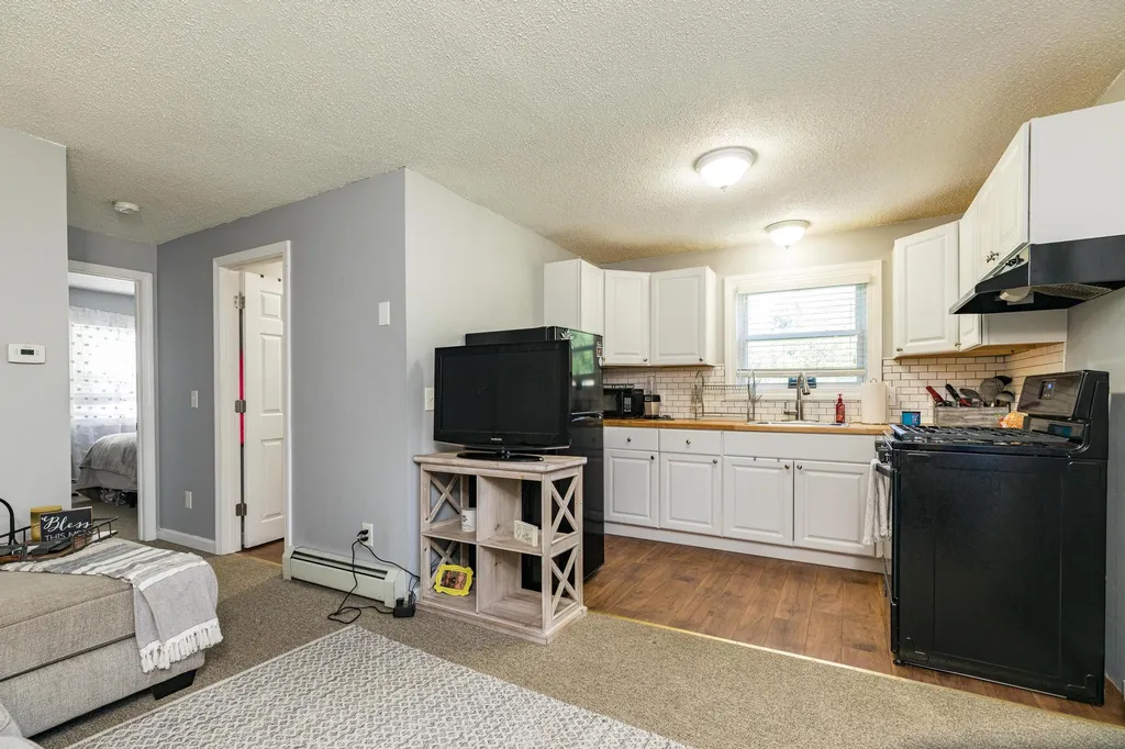 1 Verne Lane Hampton NH 03842
