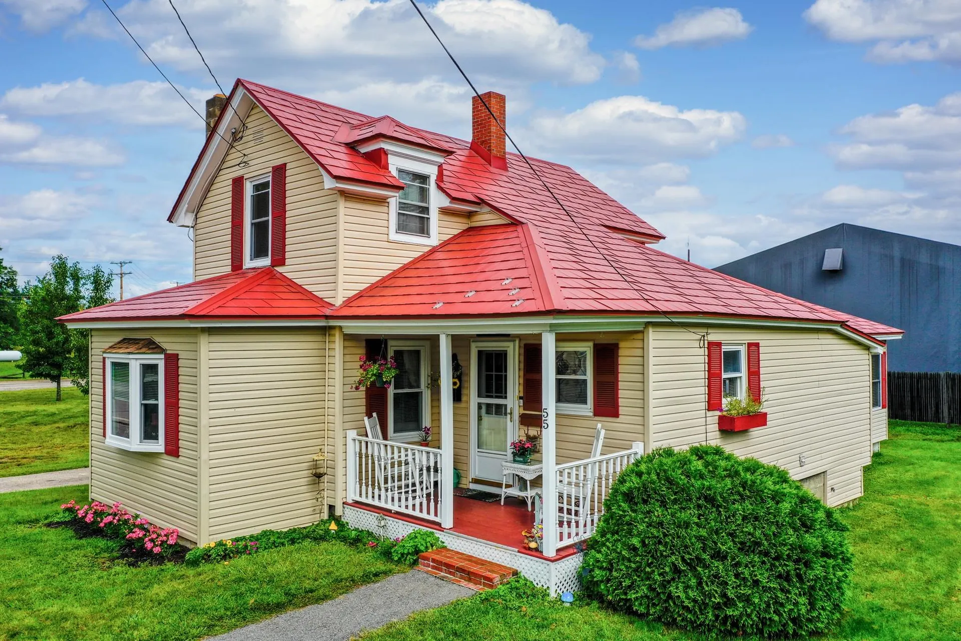 55 Strafford Street Laconia NH 03246