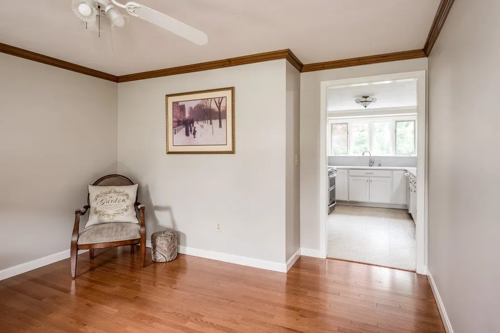 111 Winnicutt Road Stratham NH 03885