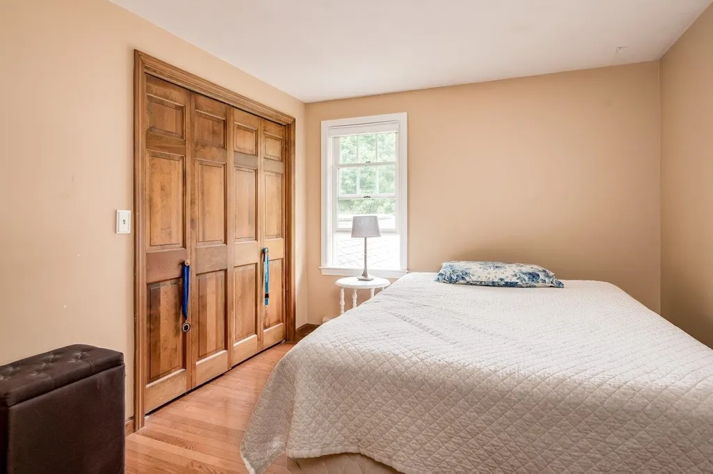 111 Winnicutt Road Stratham NH 03885