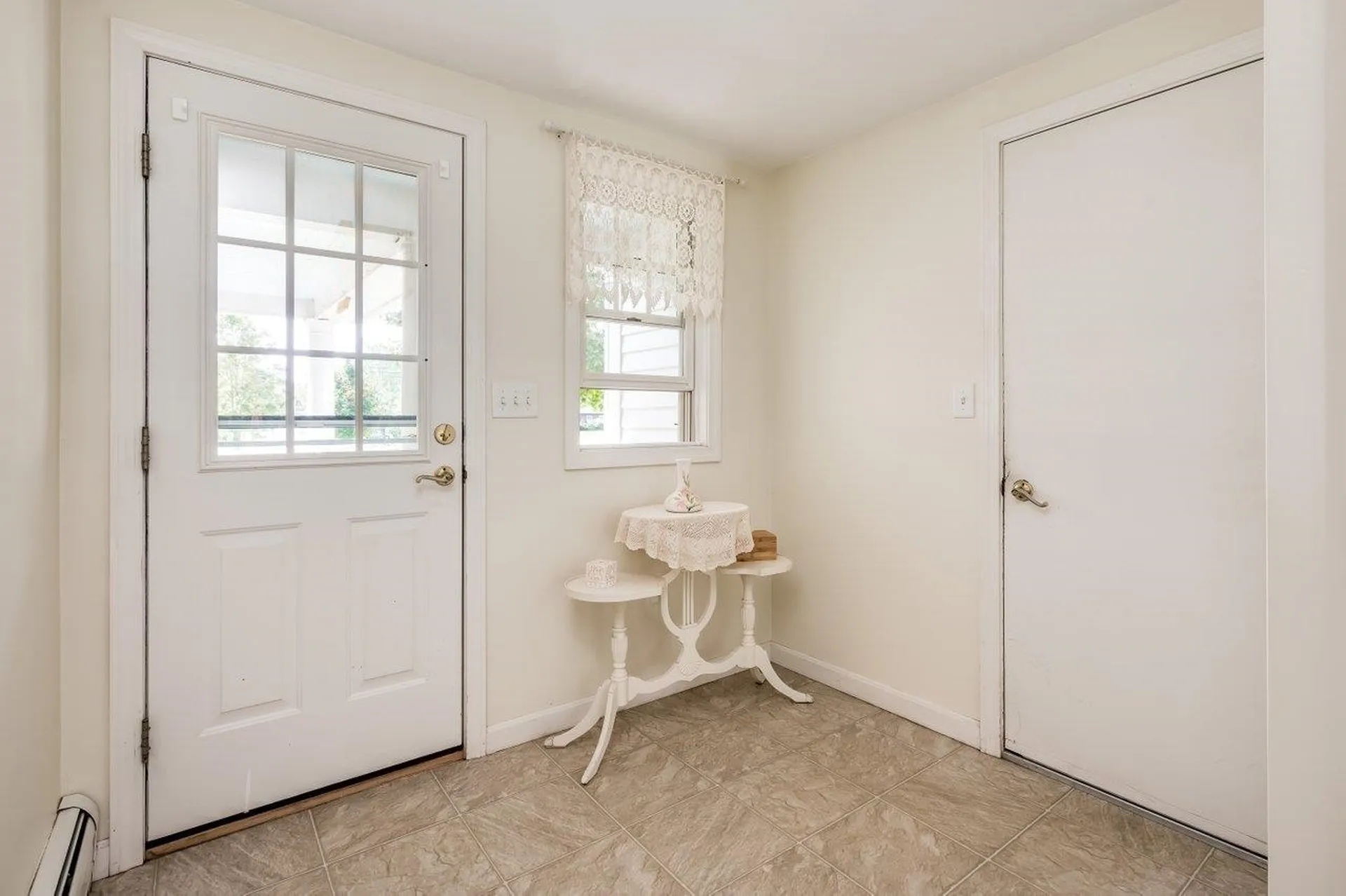 111 Winnicutt Road Stratham NH 03885