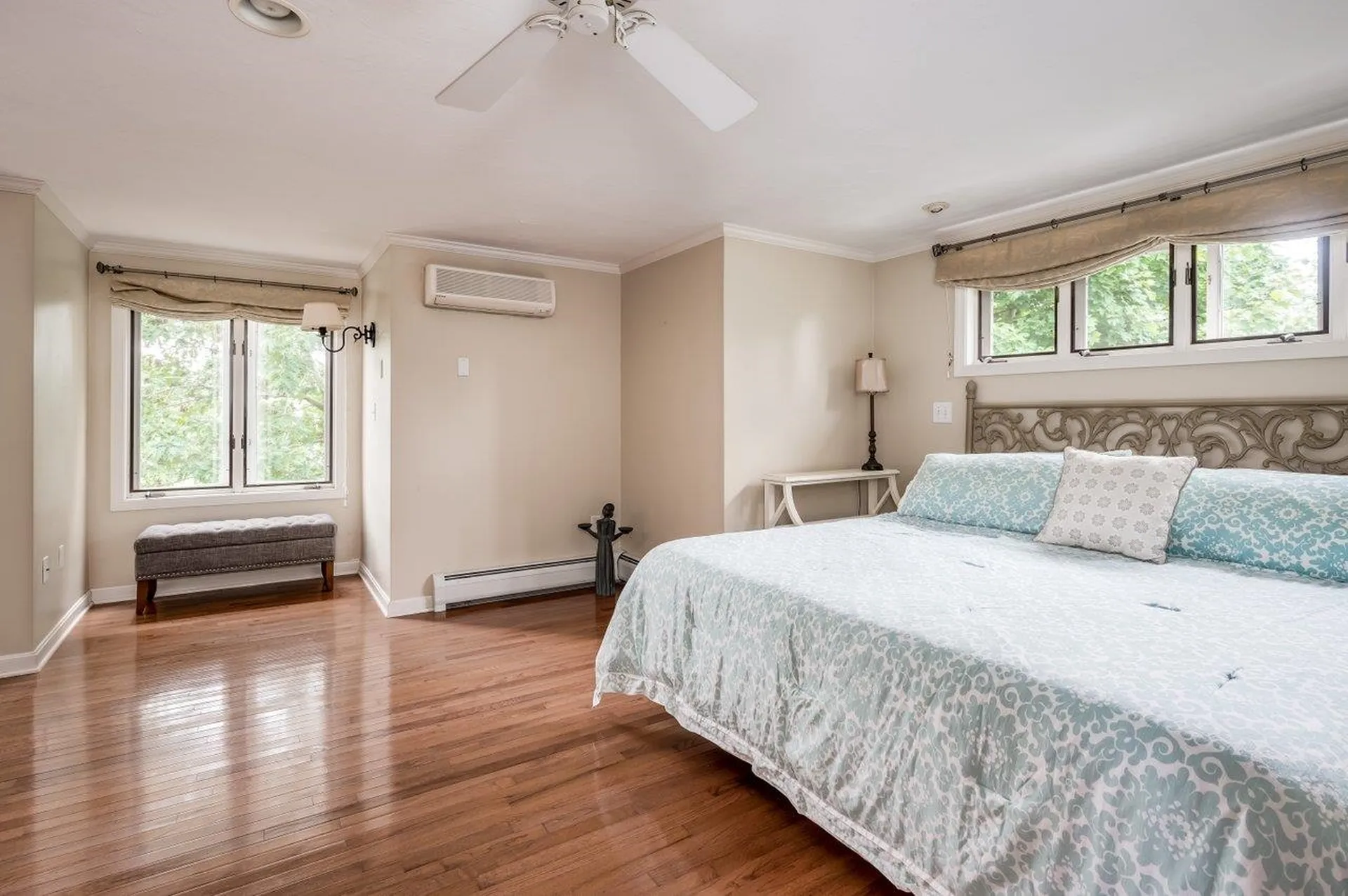 111 Winnicutt Road Stratham NH 03885