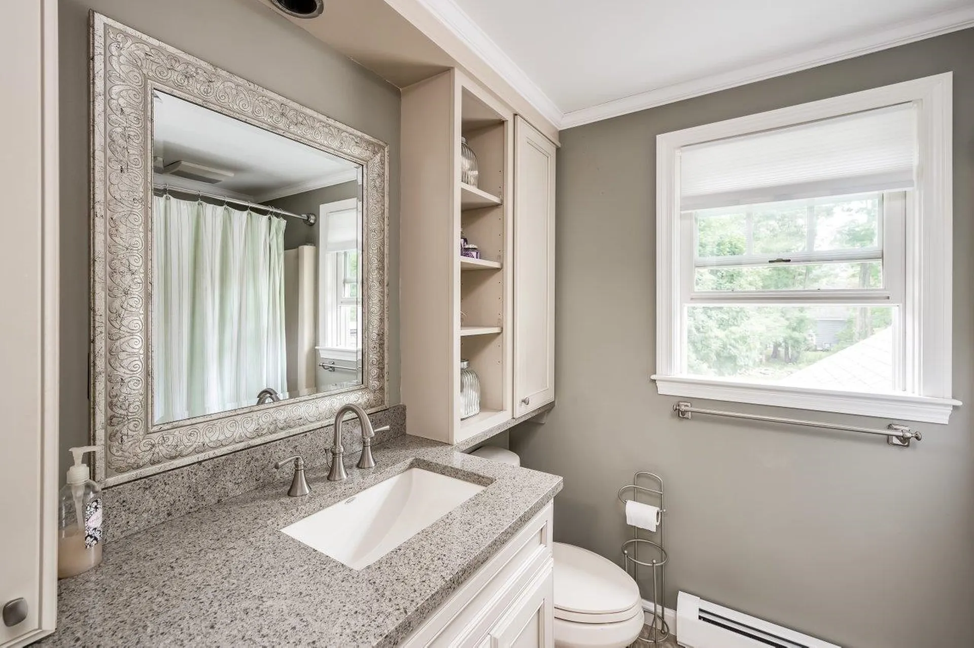 111 Winnicutt Road Stratham NH 03885