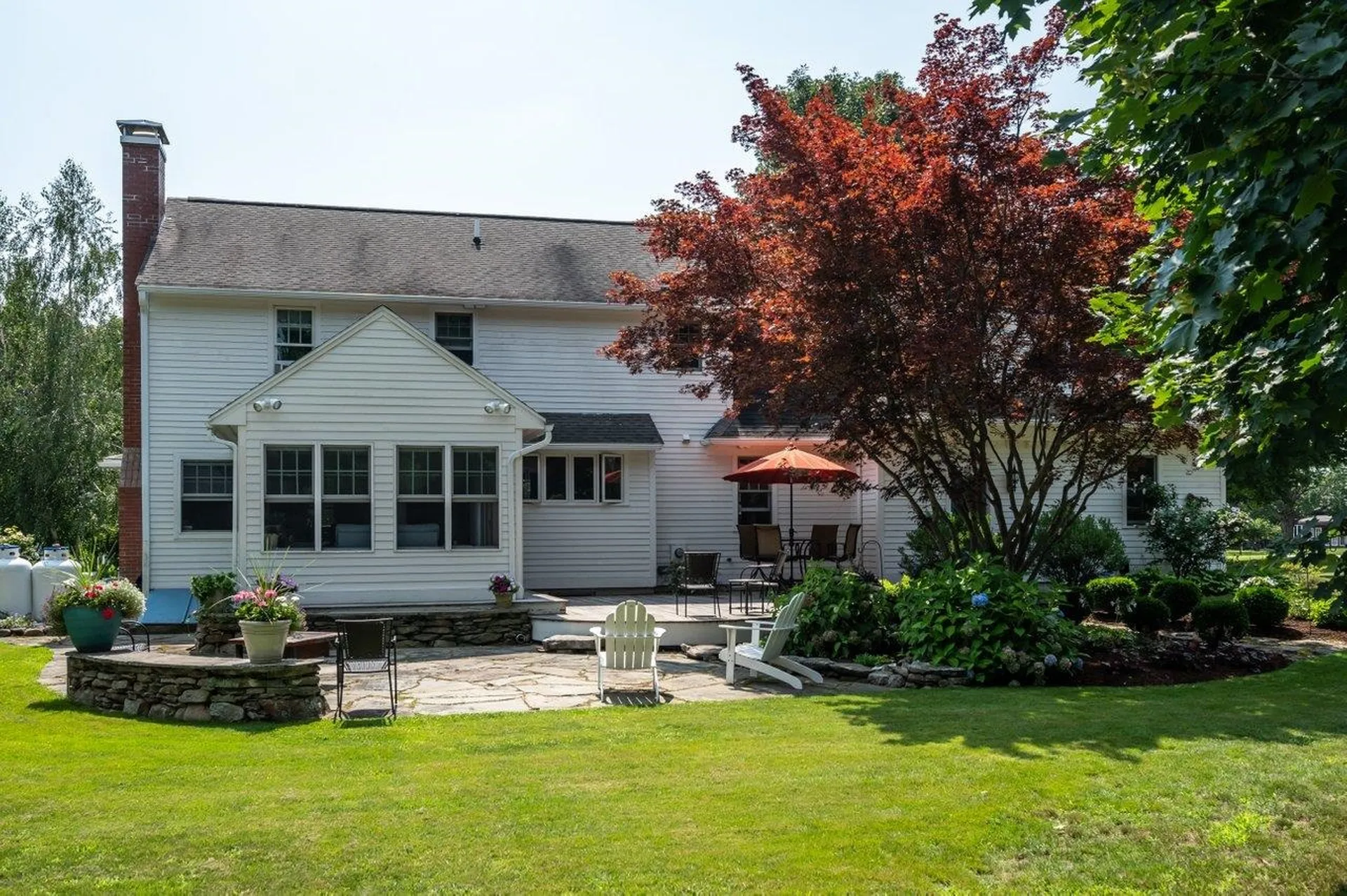 111 Winnicutt Road Stratham NH 03885