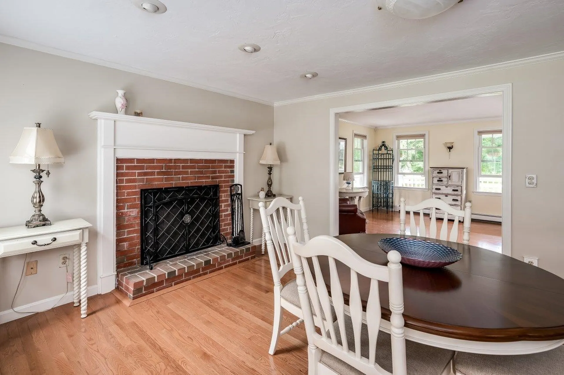 111 Winnicutt Road Stratham NH 03885