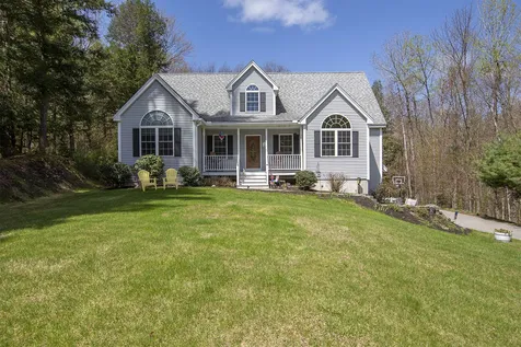 9 Kimball Drive Epping NH 03042