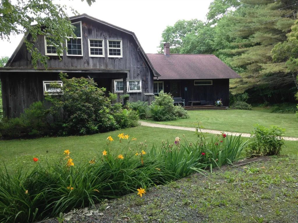 7 Shute Road Hartland VT 05048