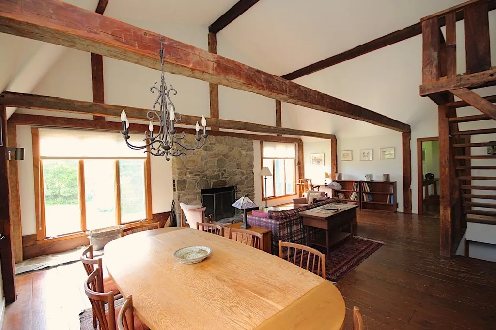 7 Shute Road Hartland VT 05048