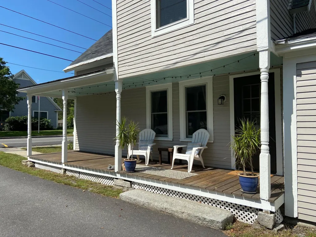 30 W Main Street Warner NH 03278