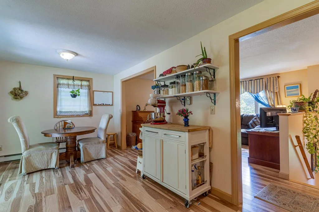 337 Beech Road Eliot ME 03903