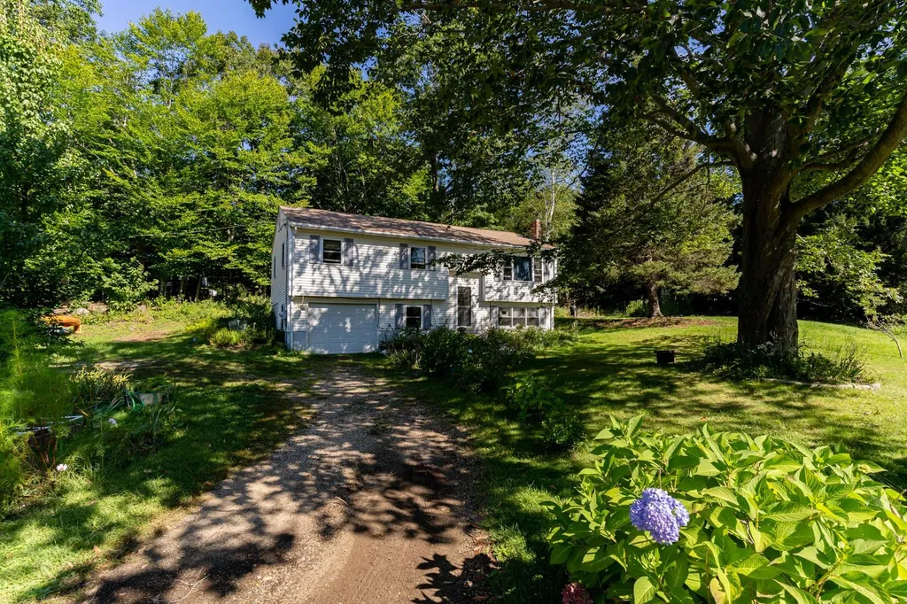 337 Beech Road Eliot ME 03903