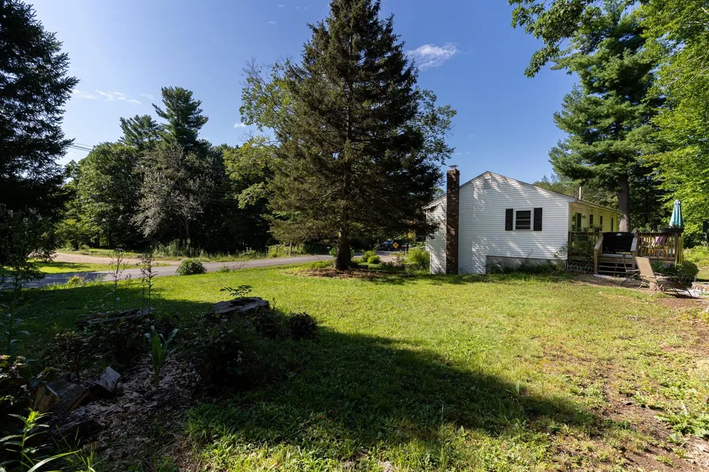 337 Beech Road Eliot ME 03903