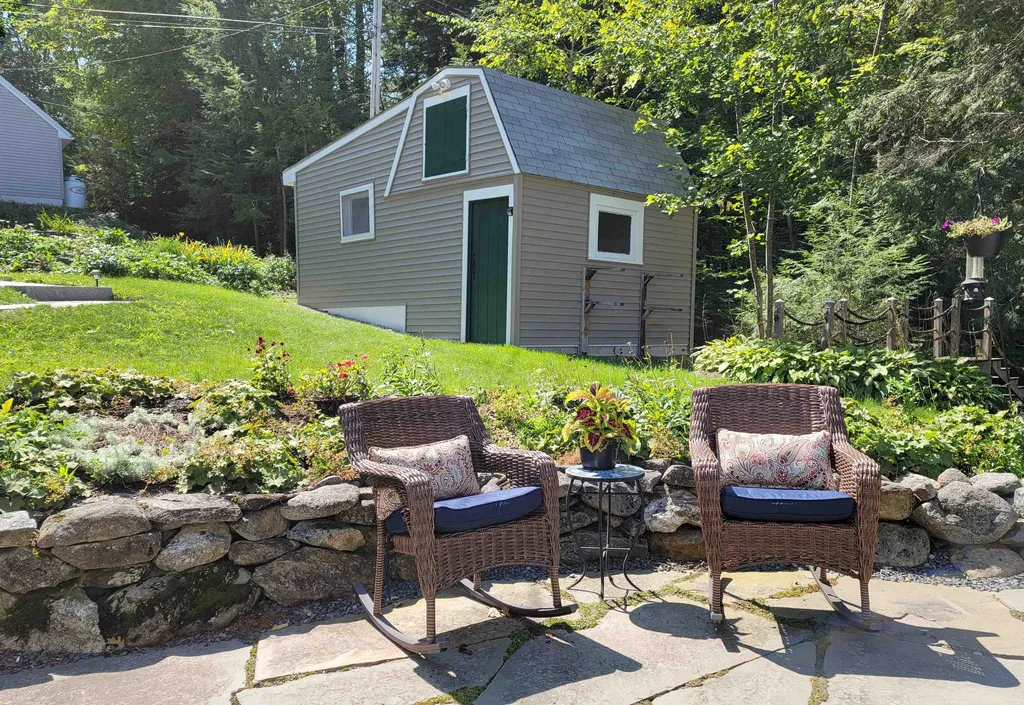 136 South Shore Drive Barnstead NH 03225