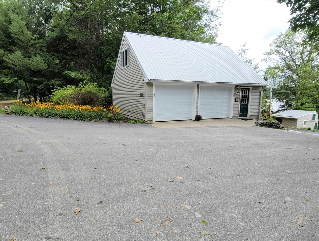 136 South Shore Drive Barnstead NH 03225