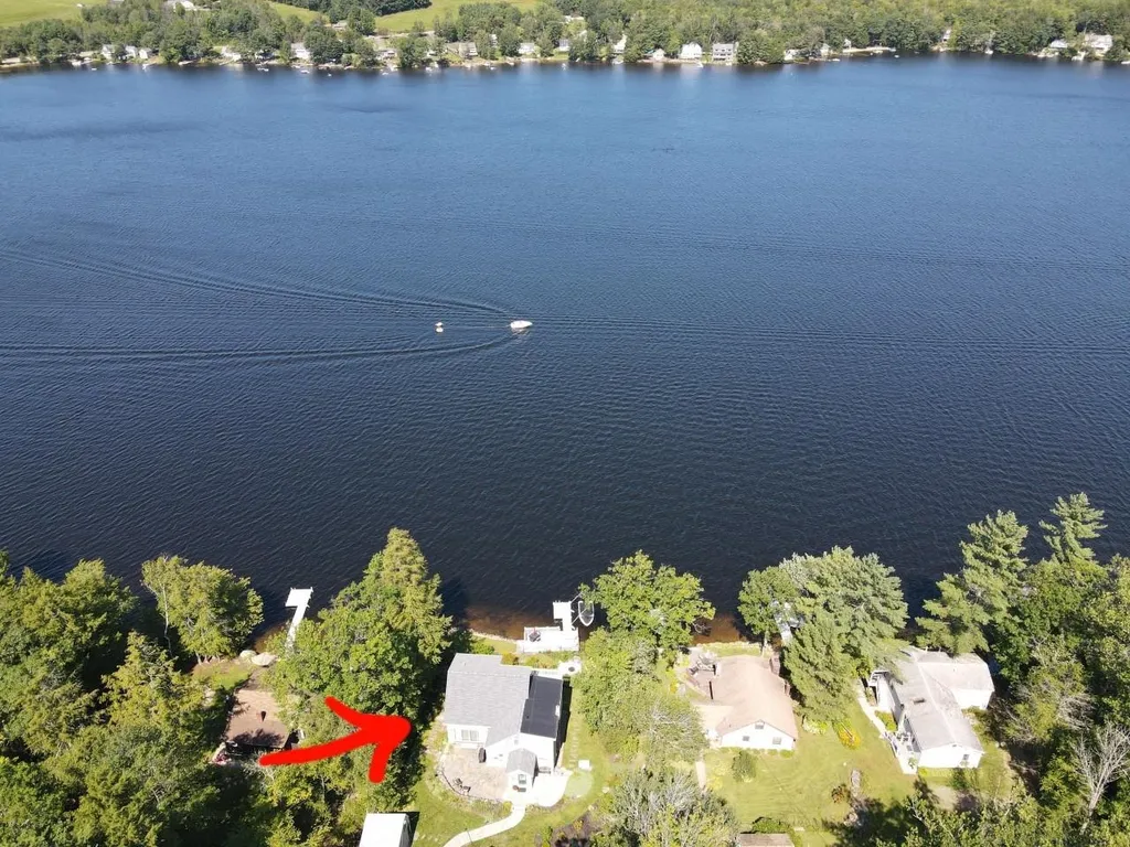 136 South Shore Drive Barnstead NH 03225