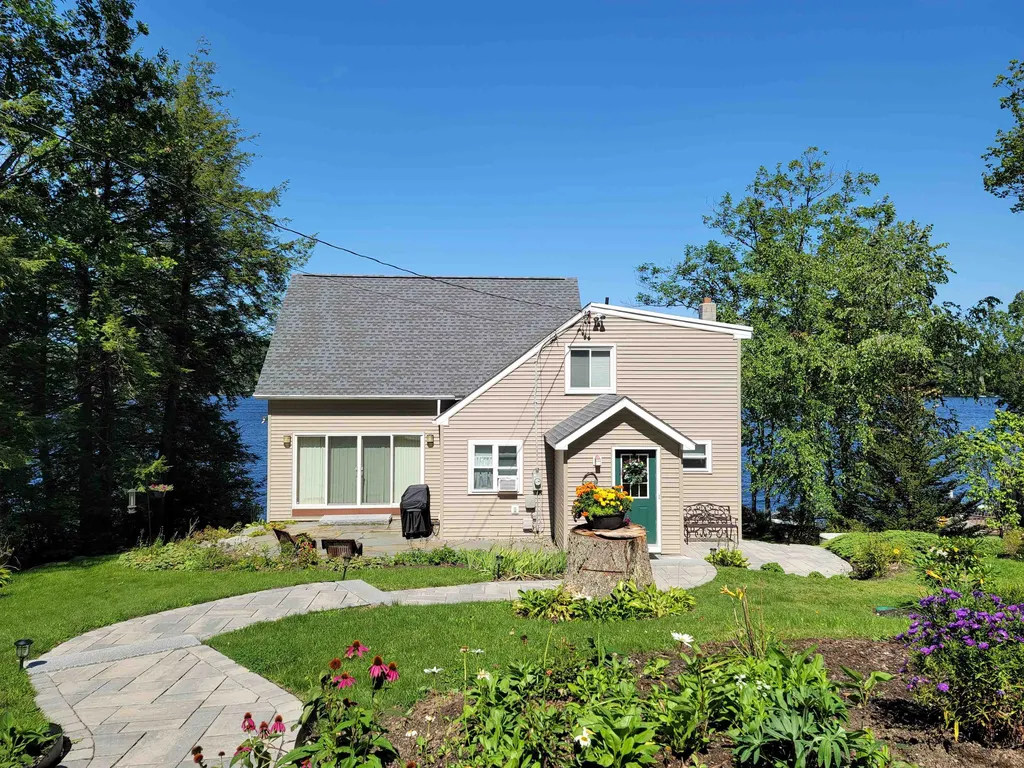 136 South Shore Drive Barnstead NH 03225