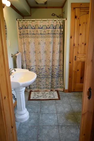 226 Pondview Road Cabot VT 05873