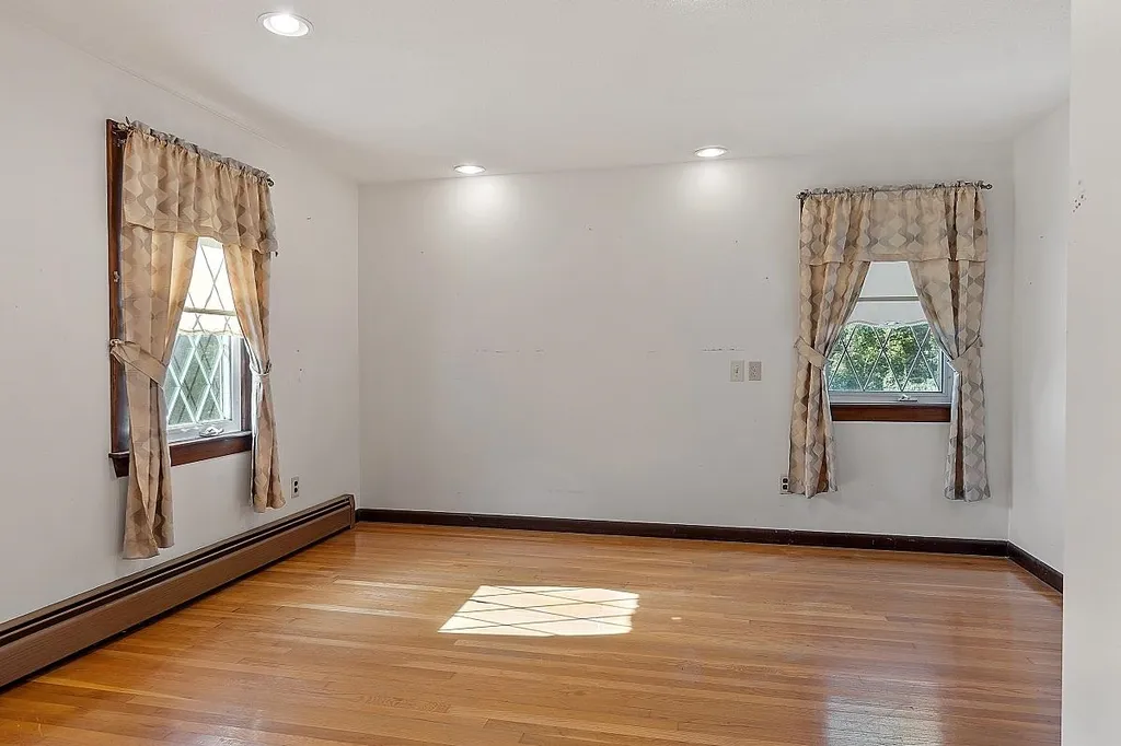 1 Wellesley Drive Pelham NH 03076
