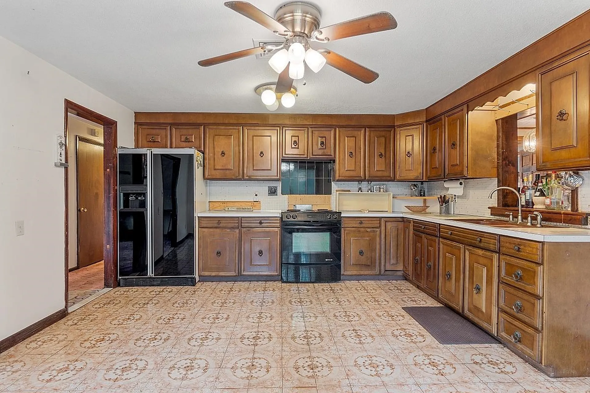 1 Wellesley Drive Pelham NH 03076