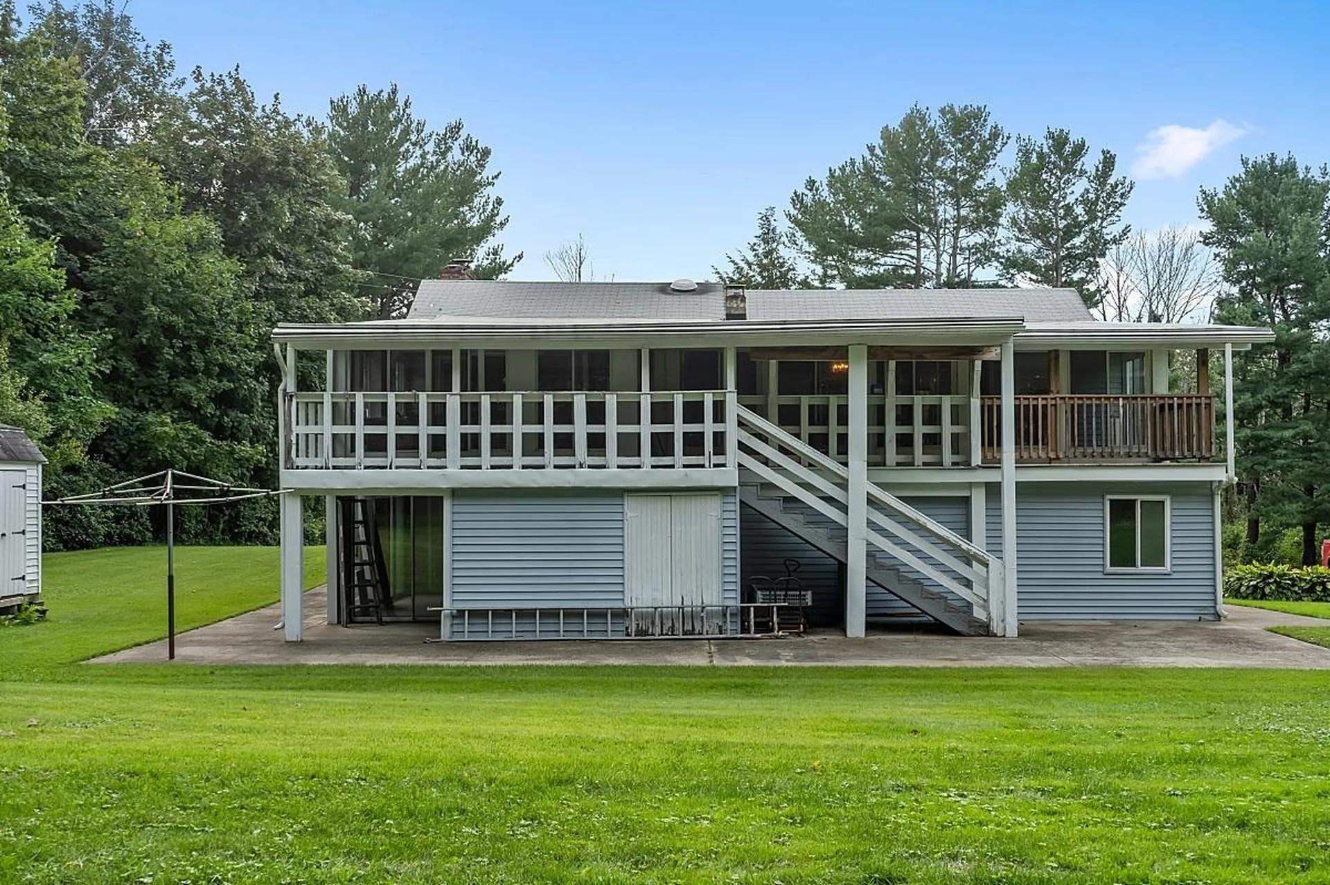 1 Wellesley Drive Pelham NH 03076