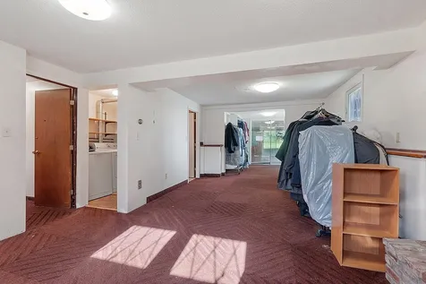 1 Wellesley Drive Pelham NH 03076